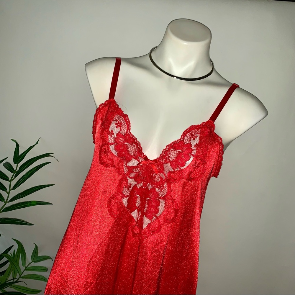 v i n t a g e :: Vibrant Floral Satin Nylon Lace Nightgown Slip Dress - Picture 2 of 14
